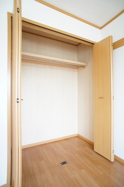 洋室(北)収納 洋室(北)収納