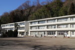 利南東小学校　250m