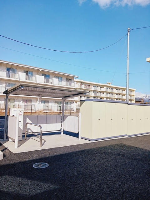 駐輪場 駐輪場