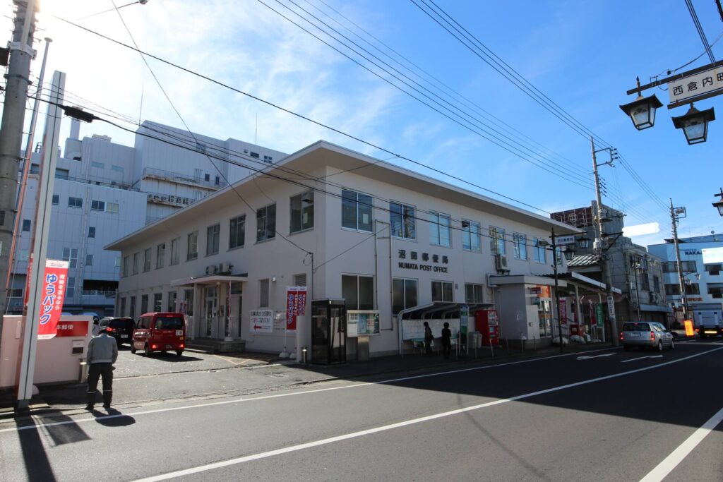 沼田郵便局 1,396m 沼田郵便局 1,396m
