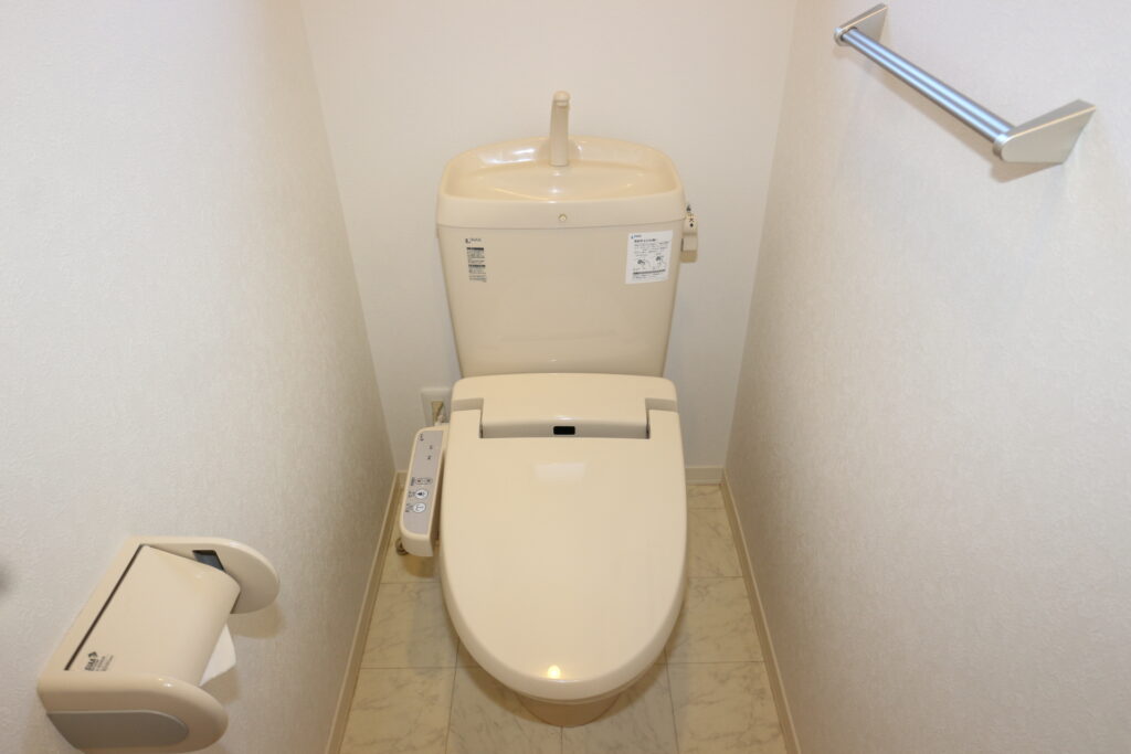 温水洗浄便座 温水洗浄便座