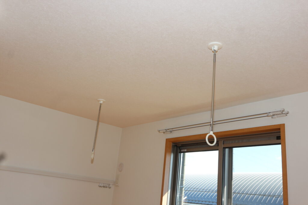 ホスクリーン(室内物干し) ホスクリーン(室内物干し)