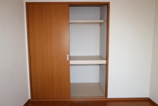 洋室(南)収納 洋室(南)収納