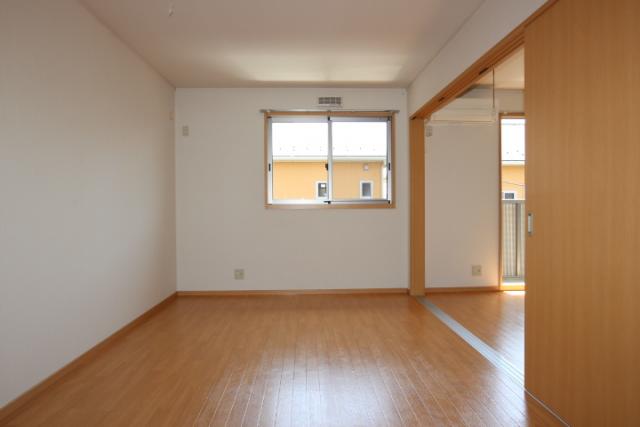 洋室東(7.9畳) 洋室東(7.9畳)