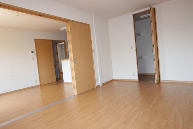 洋室東(7.9畳) 洋室東(7.9畳)