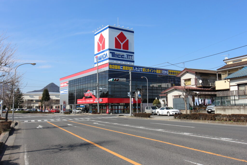 ヤマダ電機 354m (周辺) ヤマダ電機 354m (周辺)