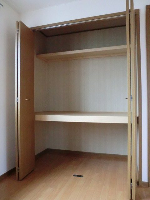 洋室(6.5畳)収納 洋室(6.5畳)収納