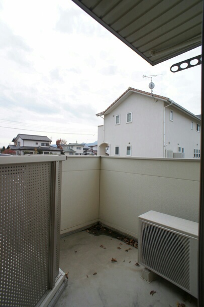 バルコニー バルコニー